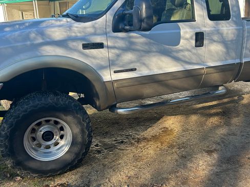 Used 2001 Ford F250 4x4 SuperCab Super Duty image 2