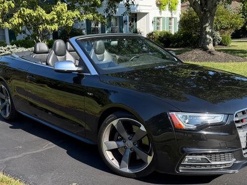 Used 2017 Audi S5 3.0T Cabriolet w/ Technology Package AWD/4WD image 1