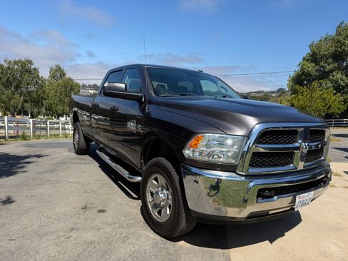 Used 2018 RAM 2500 Tradesman w/ Chrome Appearance Group AWD/4WD image 13