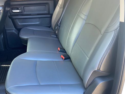 Used 2019 RAM 3500 Tradesman w/ Chrome Appearance Group image 10