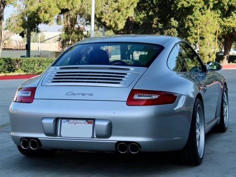 Used 2007 Porsche 911 Carrera image 10