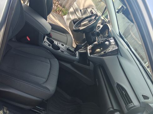 Used 2024 Subaru Crosstrek 2.0i Premium w/ Crosstrek Mirror Package image 5