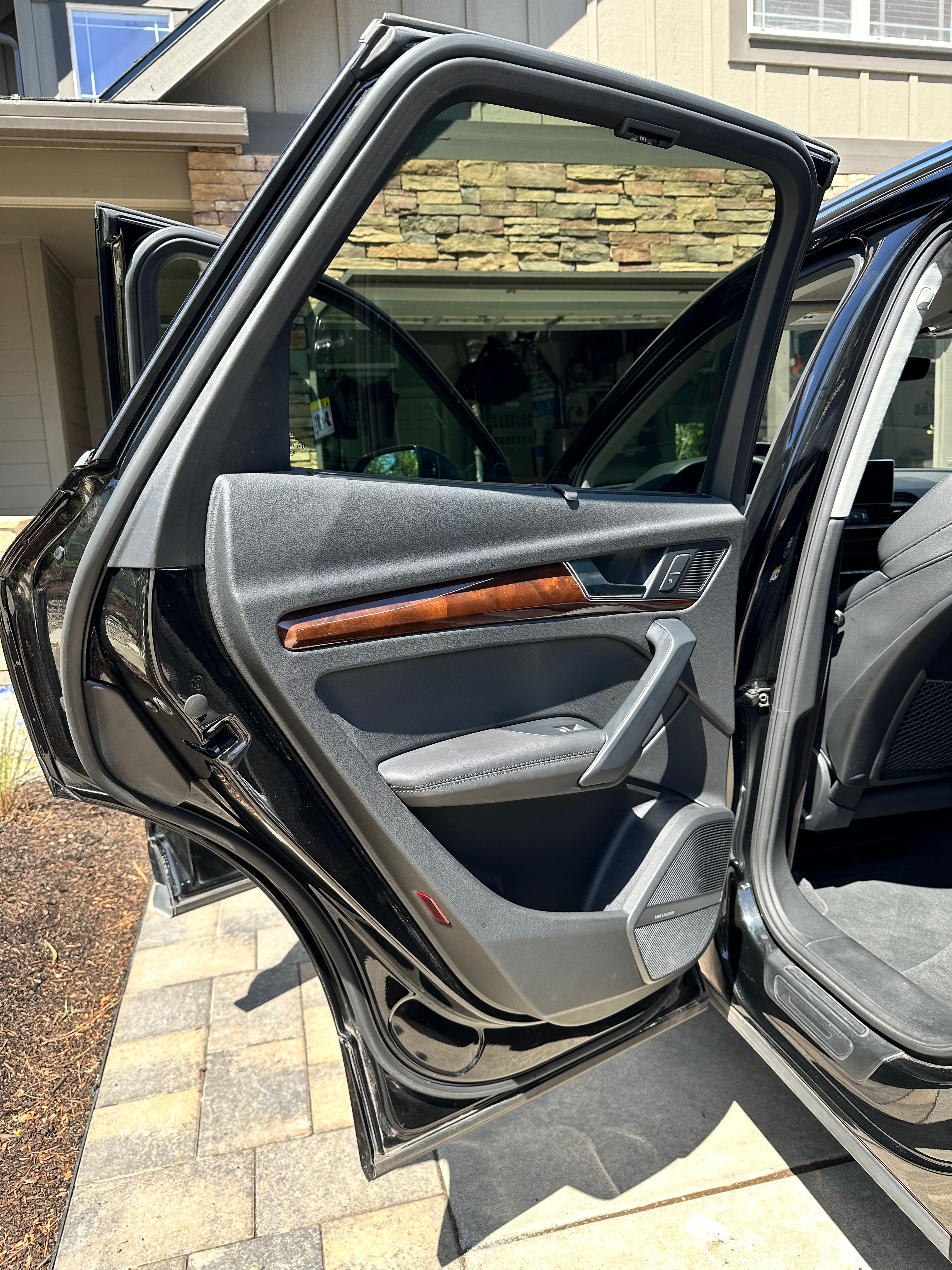 Used 2019 Audi Q5 2.0T Premium Plus w/ Premium Plus Package AWD/4WD image 6