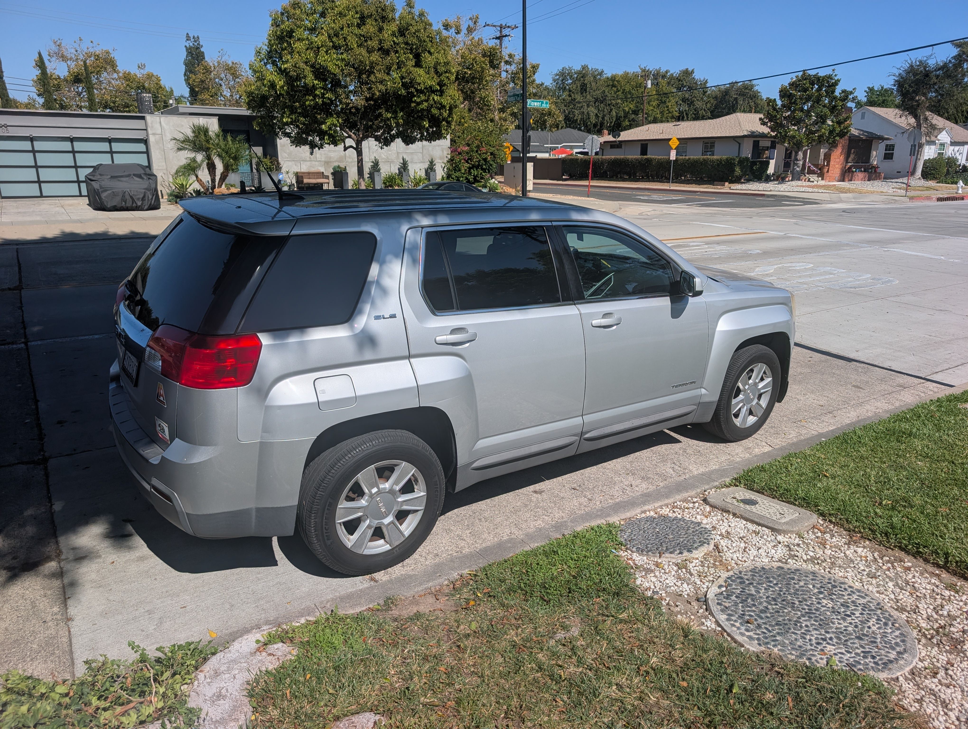 Used 2012 GMC Terrain SLE FWD image 6