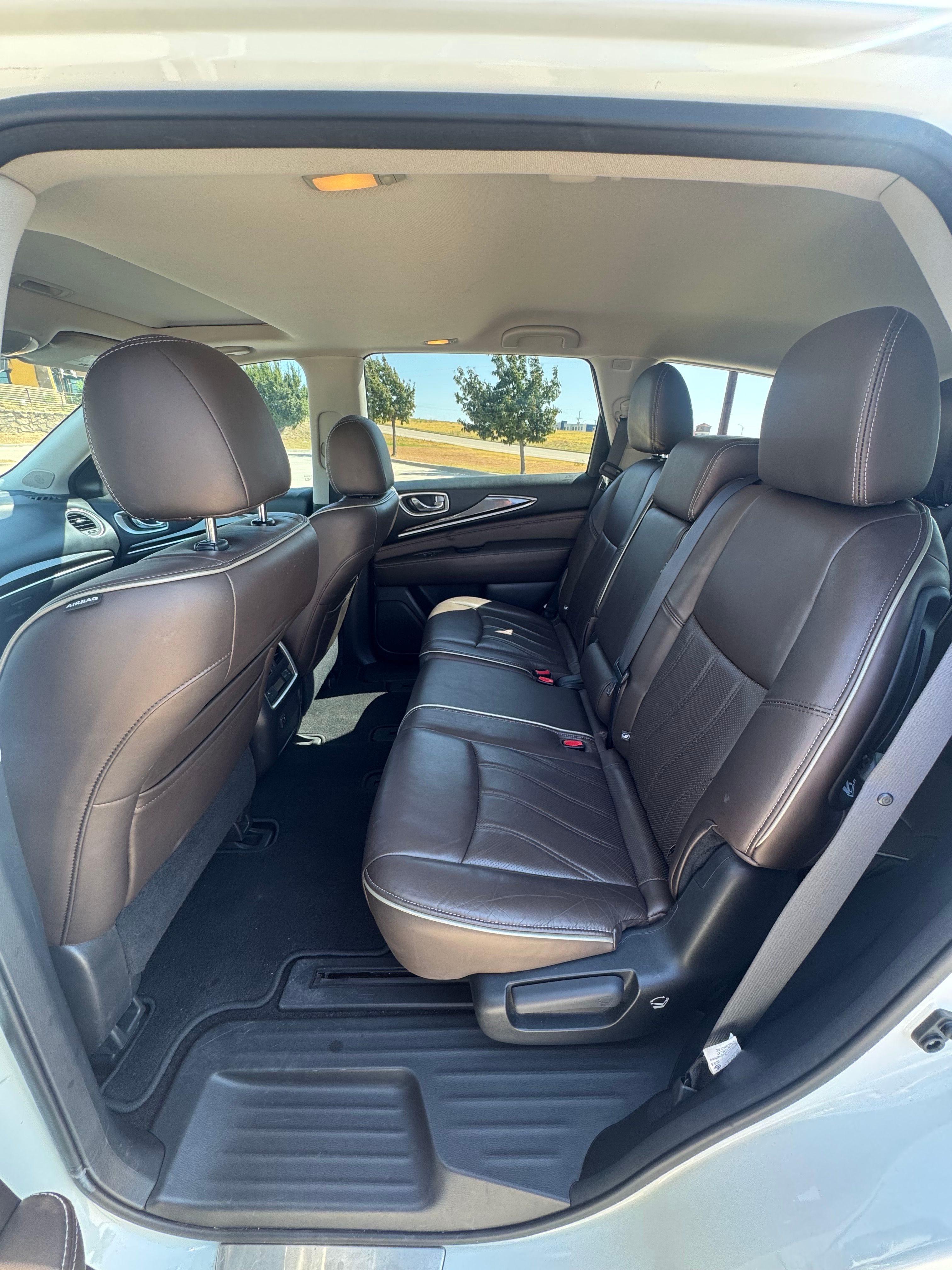 Used 2017 INFINITI QX60 FWD w/ Premium Plus Package image 14