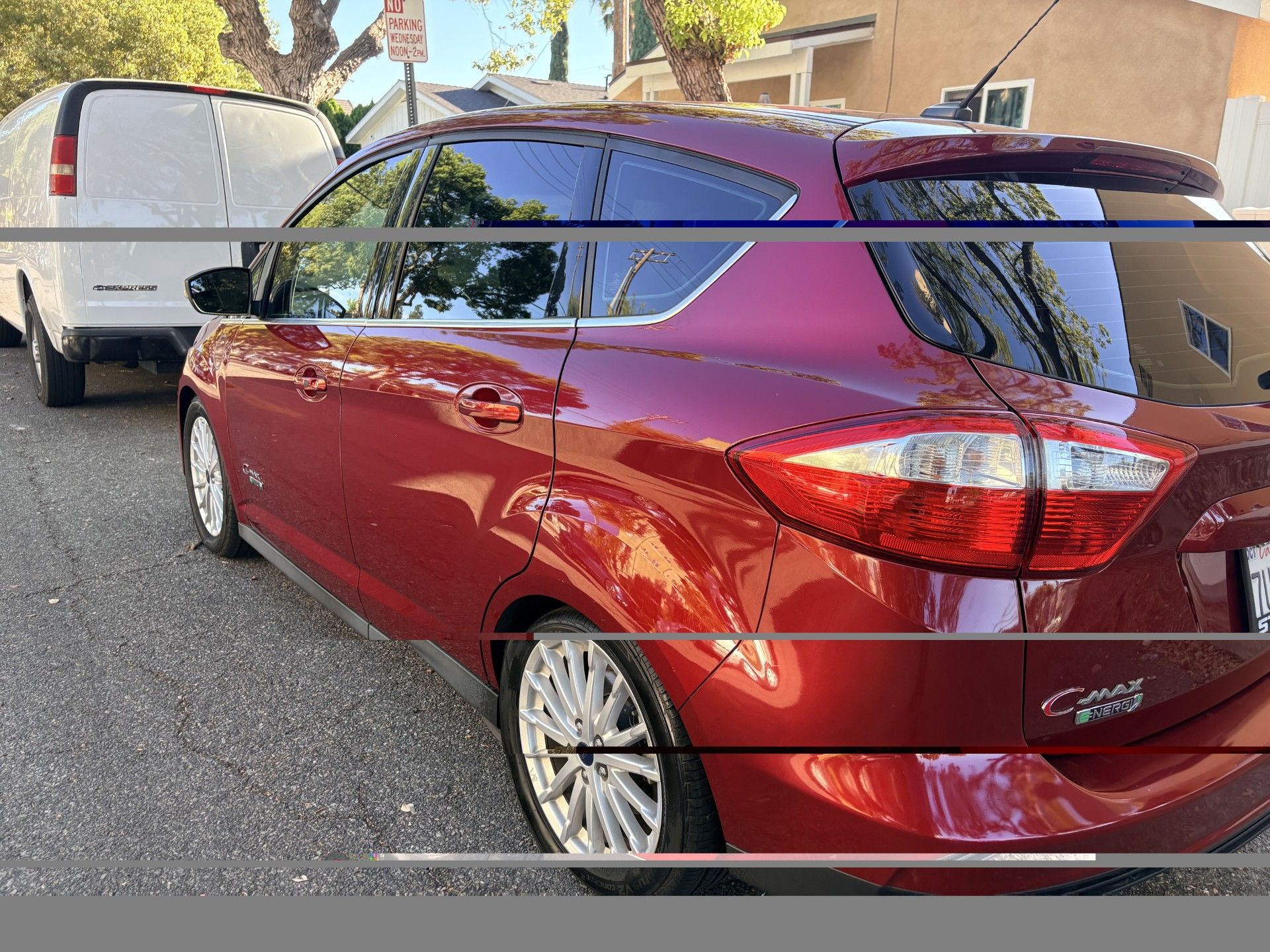 Used 2016 Ford C-MAX Energi SEL w/ Equipment Group 302A FWD image 5