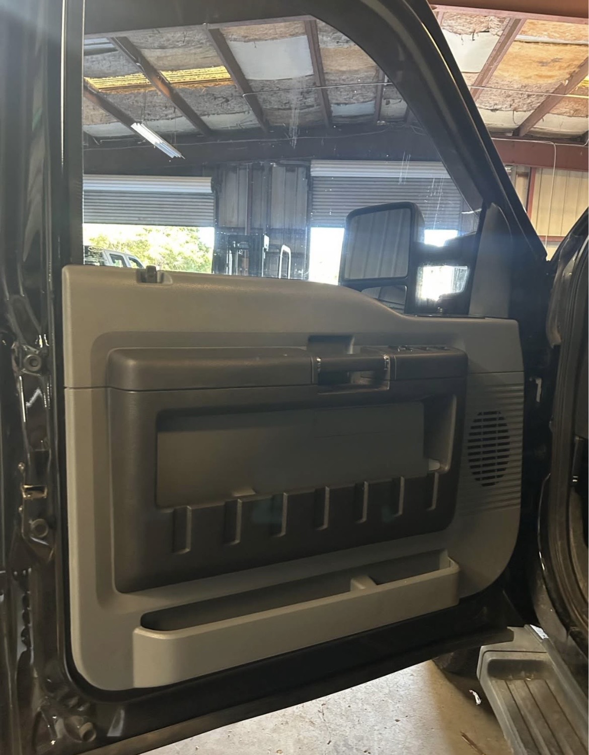 Used 2016 Ford F250 XL w/ Power Equipment Group AWD/4WD image 10