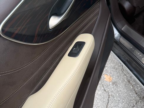 Used 2018 Lexus LS 500 AWD image 18