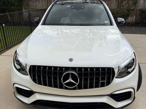 Used 2018 Mercedes-Benz GLC 63 AMG 4MATIC image 2