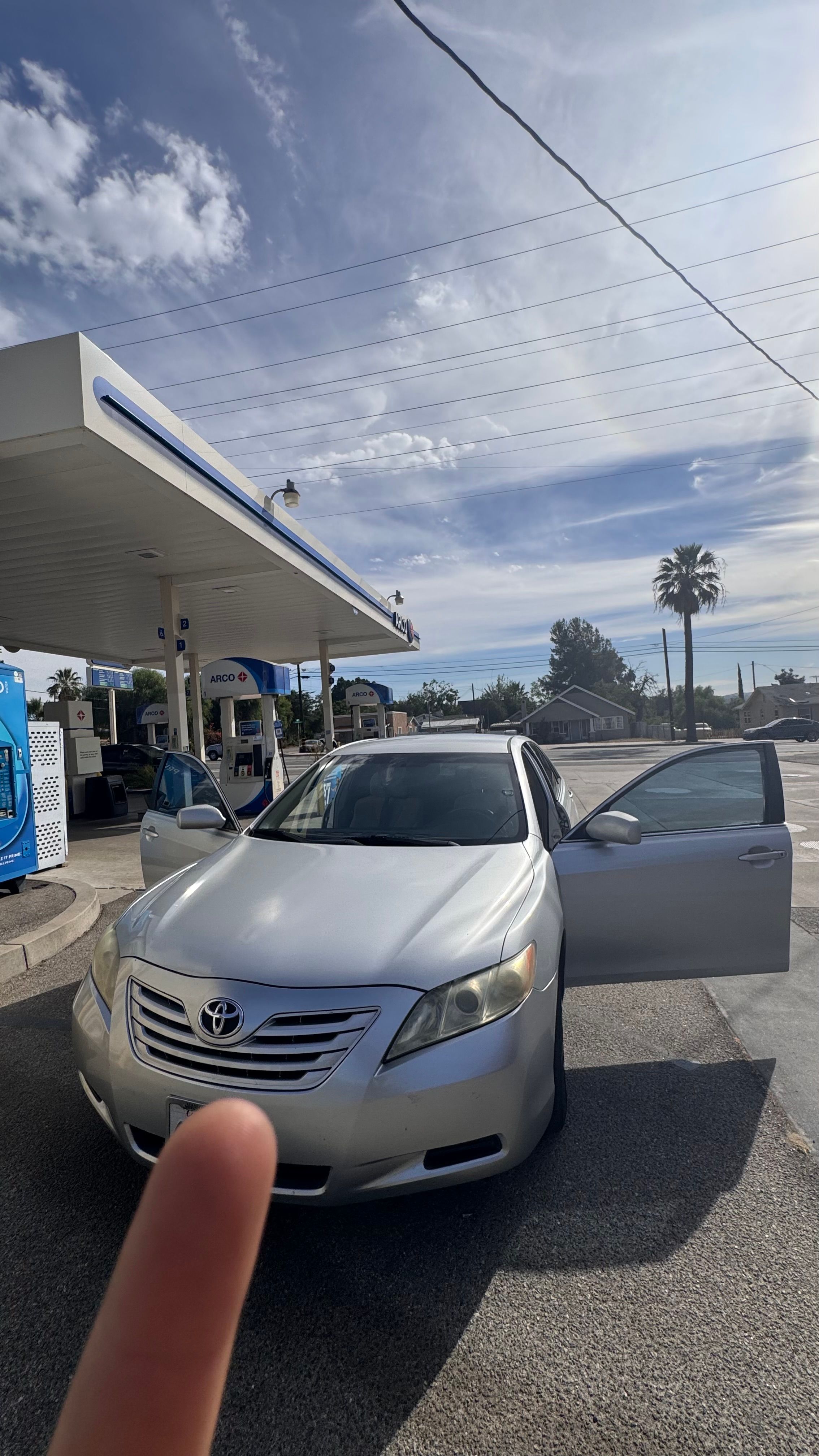 Used 2007 Toyota Camry SE FWD image 12