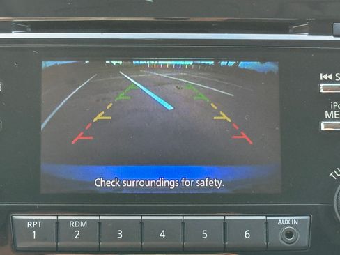 Used 2013 Nissan Altima 3.5 SV image 18