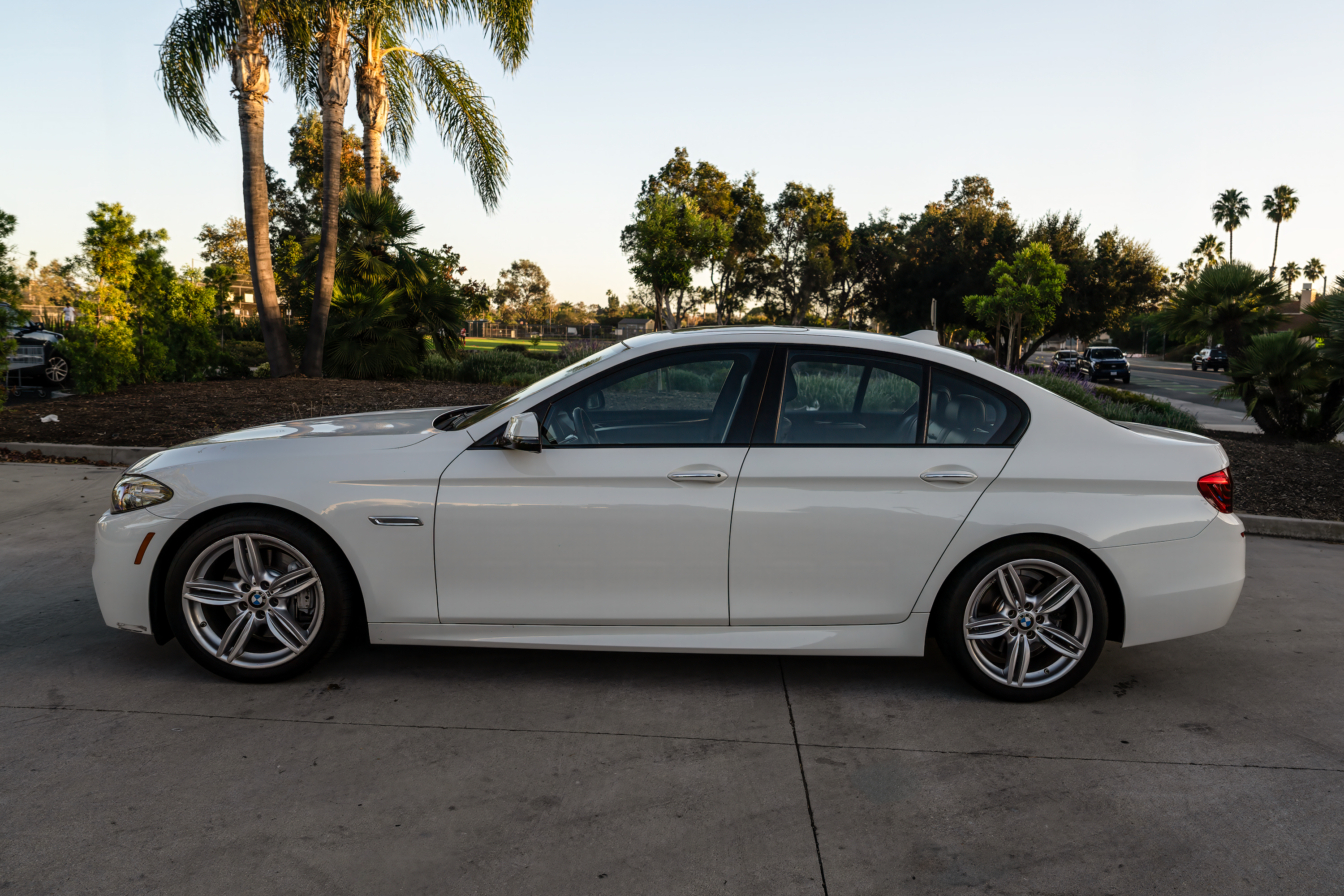 Used 2016 BMW 535i Sedan RWD image 2