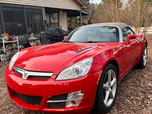 Used 2008 Saturn Sky w/ Premium Trim Package image 8