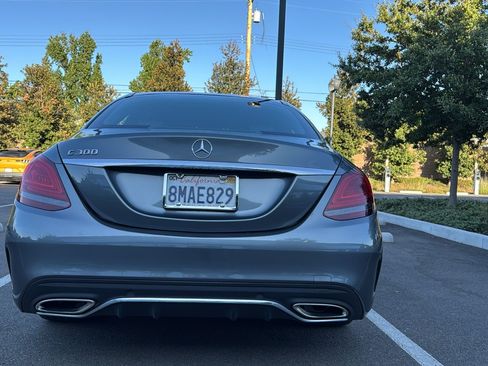 Used 2019 Mercedes-Benz C 300 Sedan image 6