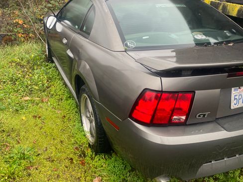 Used 2003 Ford Mustang GT image 2