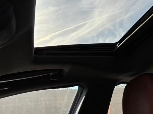 Used 2017 Maserati Ghibli S image 13