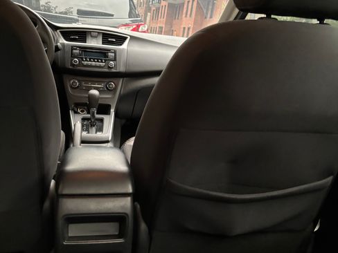 Used 2016 Nissan Sentra S FWD image 14