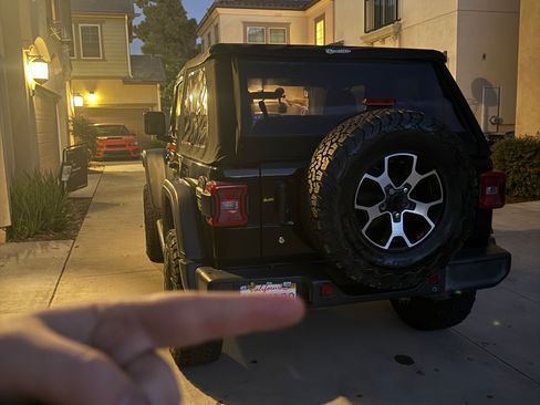 Used 2020 Jeep Wrangler Rubicon w/ LED Lighting Group image 5