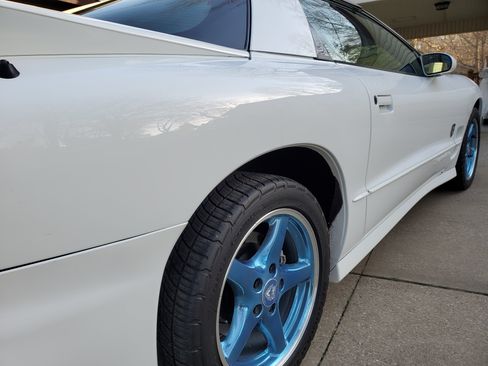 Used 1999 Pontiac Firebird Formula image 4