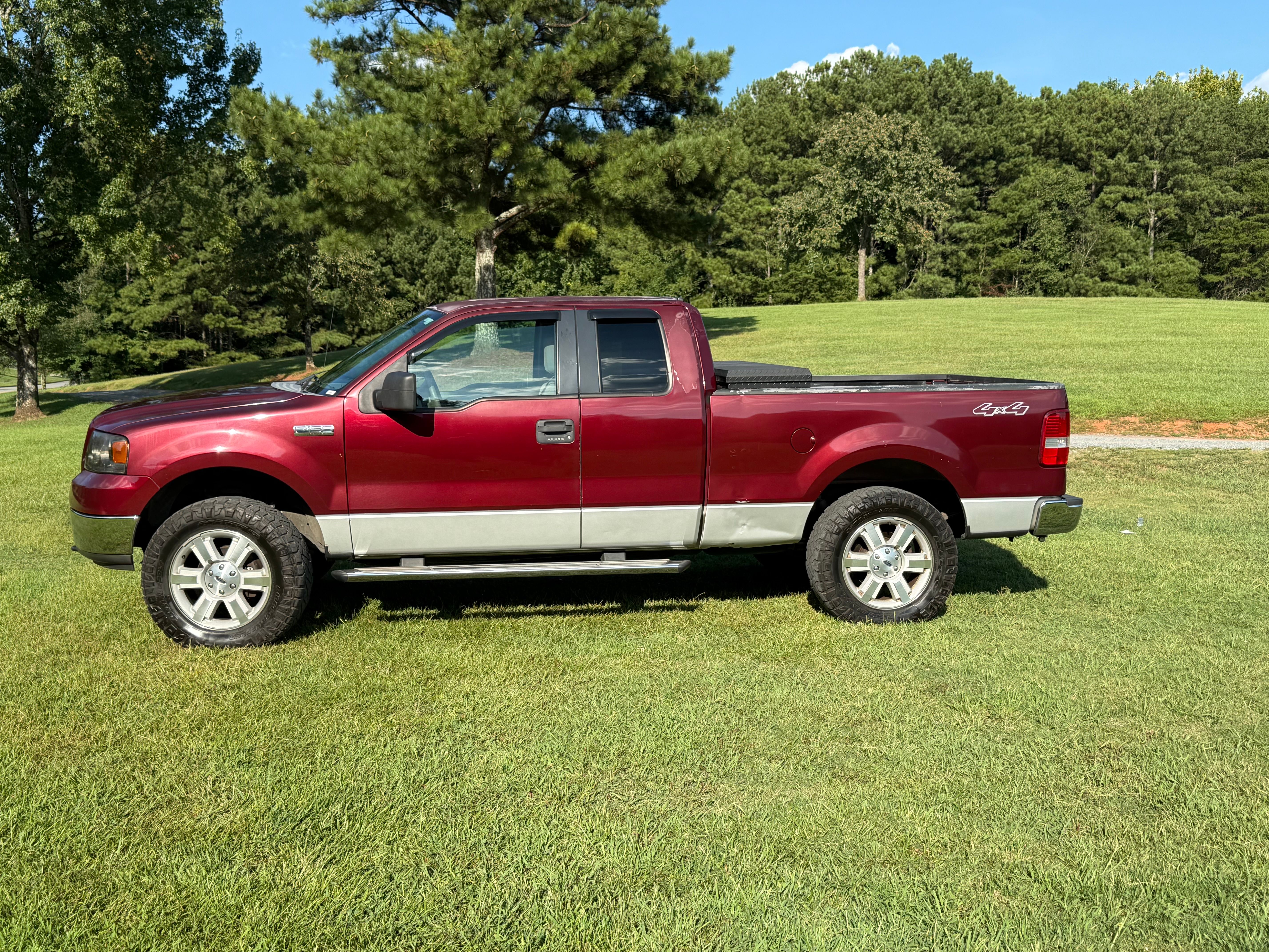 Used 2005 Ford F150 XLT AWD/4WD image 5