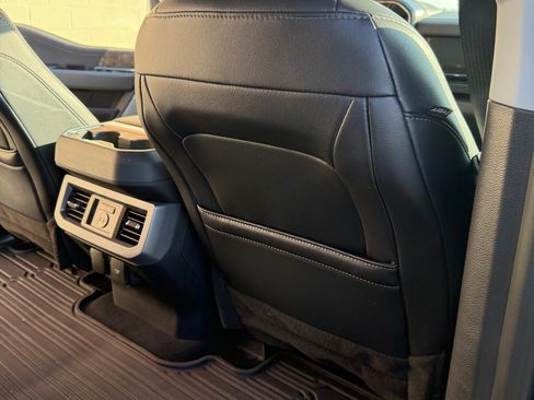 Used 2024 Ford F250 Lariat w/ Sport Appearance Package image 22