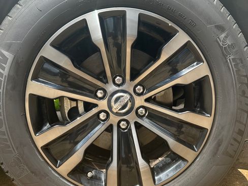 Used 2019 Nissan Armada Platinum w/ Captain's Chairs Package image 20