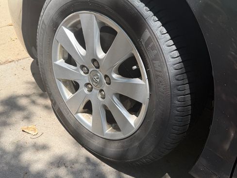 Used 2007 Toyota Camry Hybrid image 28