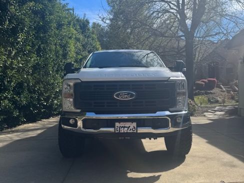 Used 2023 Ford F250 XL w/ XL Chrome Package image 4