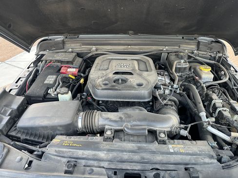 Used 2020 Jeep Wrangler Unlimited Sport S image 15