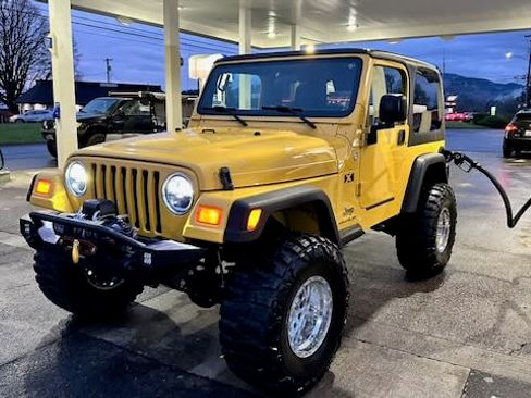 Used 2005 Jeep Wrangler X w/ Tire & Wheel Group (Ecco) AWD/4WD image 13