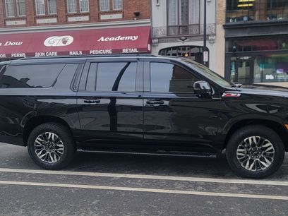 Used 2025 Chevrolet Suburban Z71 w/ Comfort Package