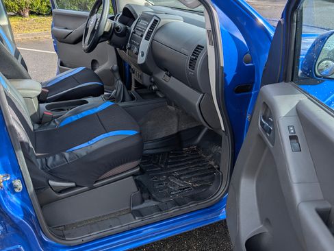 Used 2012 Nissan Frontier PRO-4X image 15