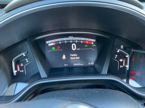 Used 2019 Honda CR-V Touring image 18