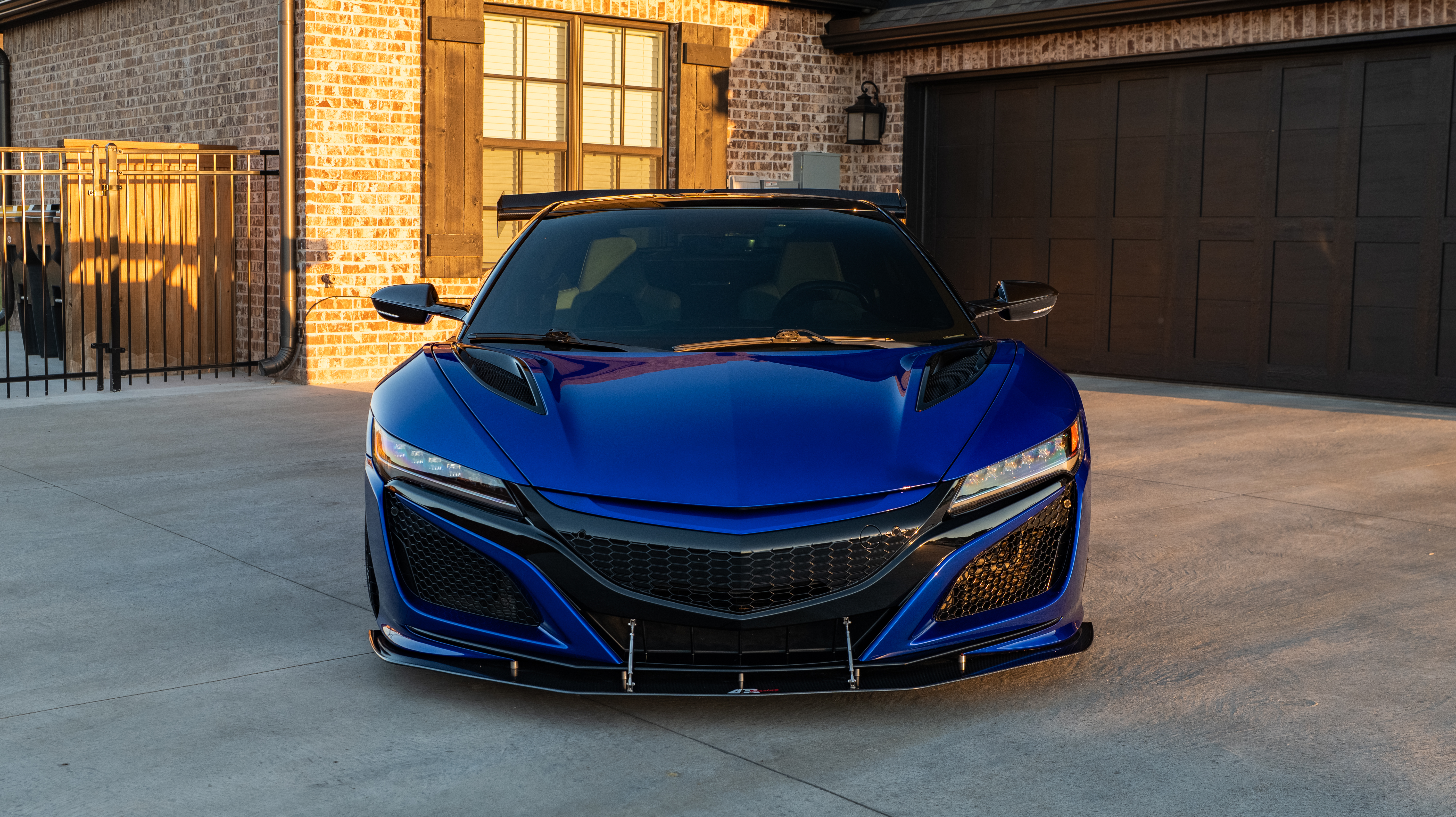Used 2019 Acura NSX AWD/4WD image 13