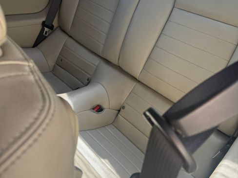 Used 2010 Ford Mustang GT image 8