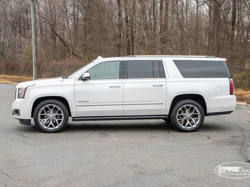 Used 2018 GMC Yukon XL Denali w/ Denali Ultimate Package image 8