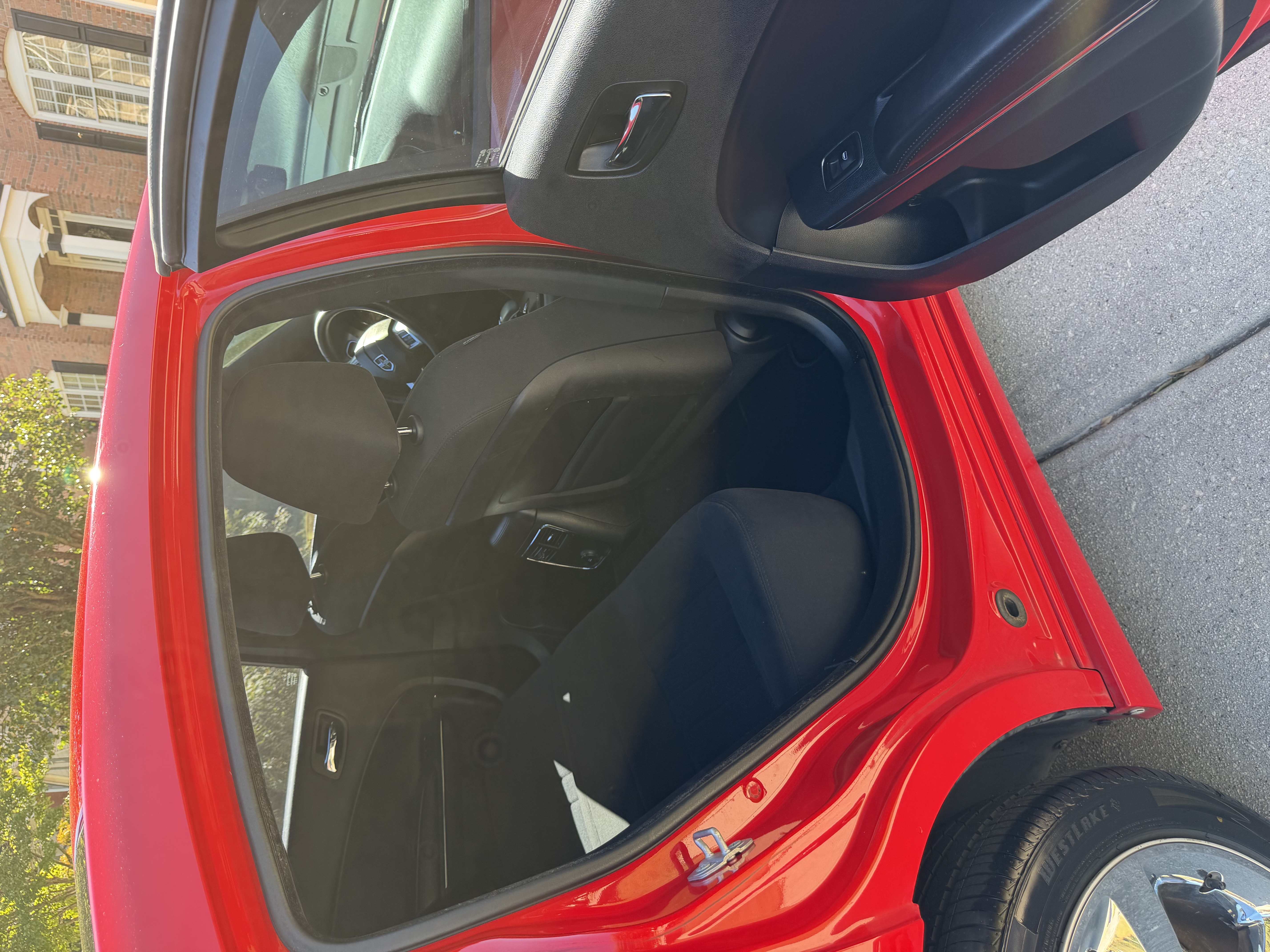 Used 2014 Dodge Charger SE RWD image 12