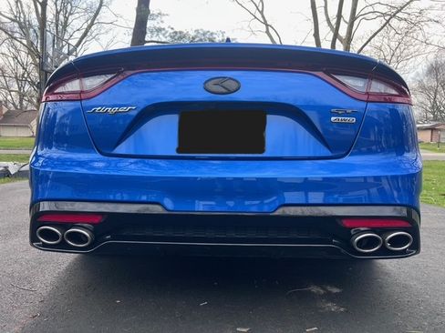 Used 2018 Kia Stinger GT image 25