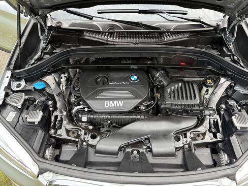 Used 2017 BMW X1 xDrive28i image 12