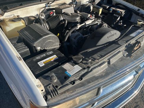 Used 1999 Chevrolet Tahoe 4WD image 10