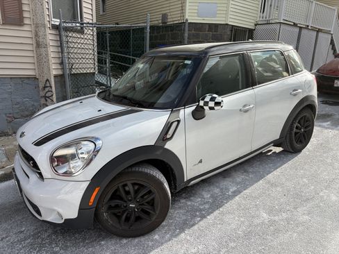 Used 2015 MINI Cooper Countryman S image 1