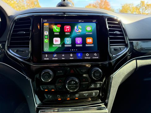 Used 2021 Jeep Grand Cherokee Trailhawk w/ Trailhawk Luxury Group image 15