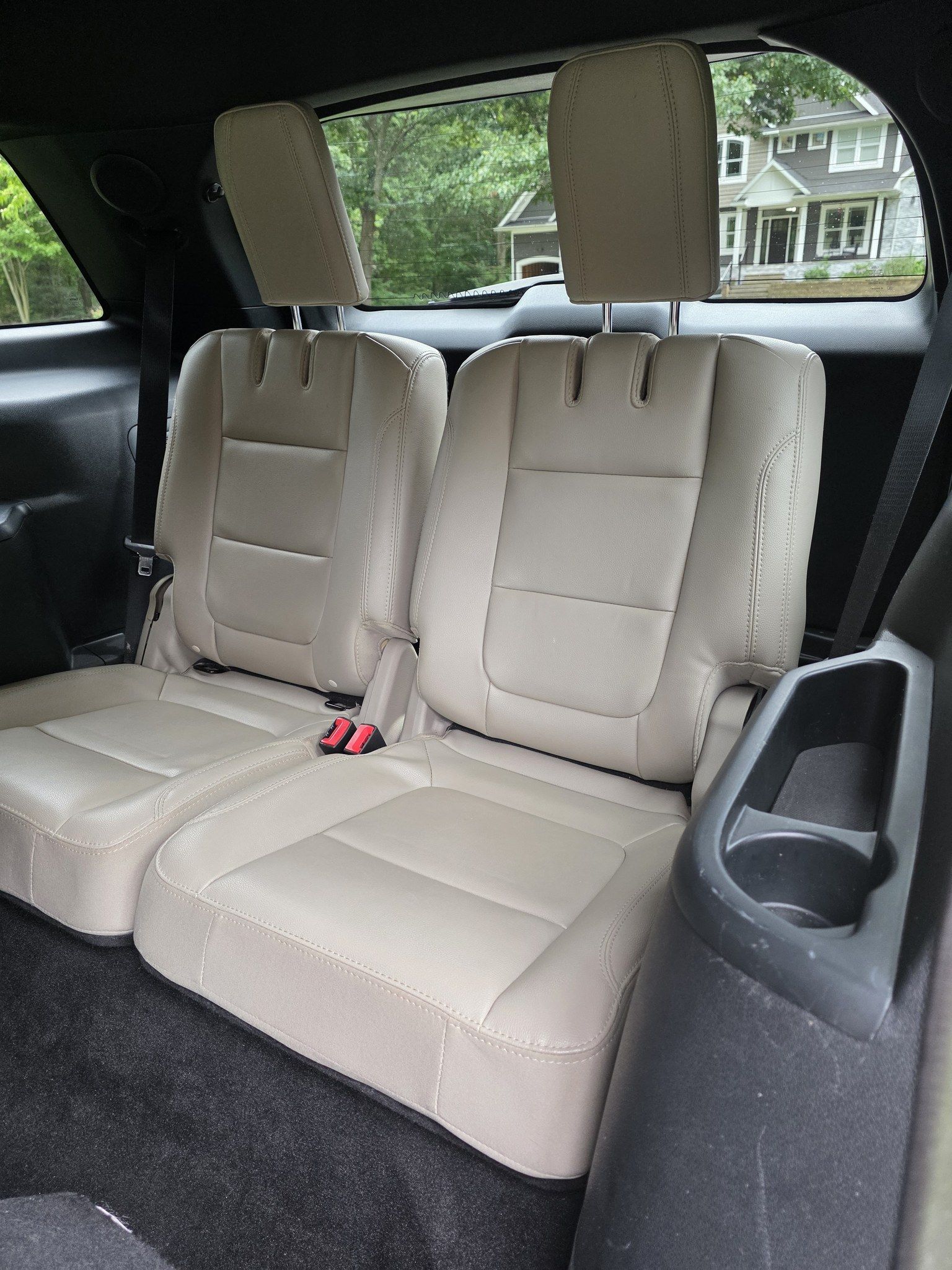 Used 2018 Ford Explorer Limited w/ Equipment Group 301A AWD/4WD image 14