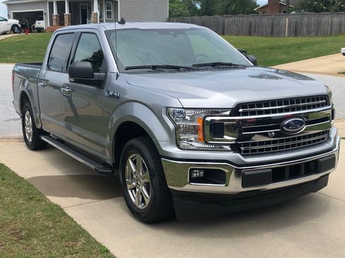Used 2020 Ford F150 XLT w/ Equipment Group 302A Luxury RWD image 5