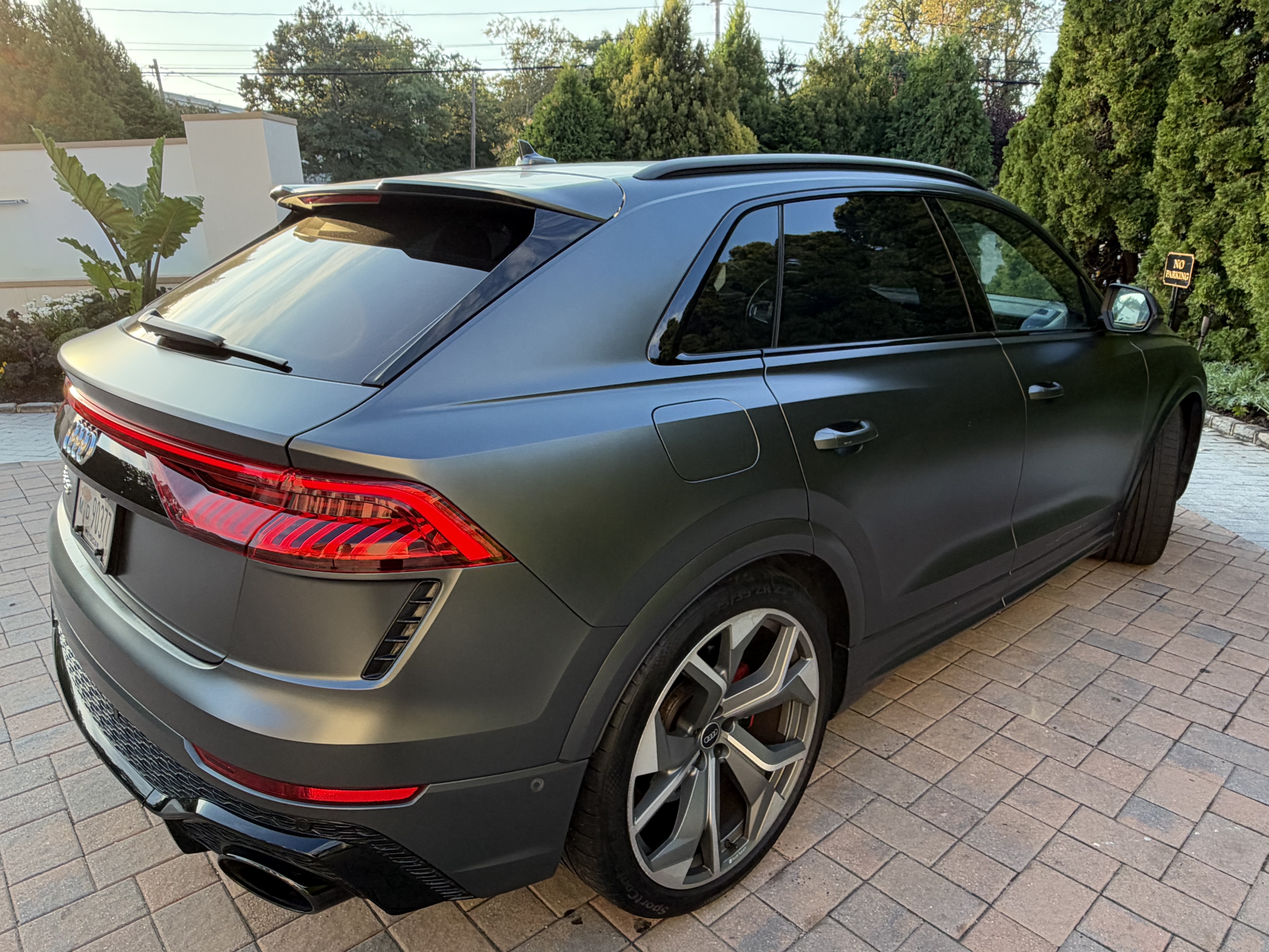 Used 2021 Audi RS Q8 AWD/4WD image 11