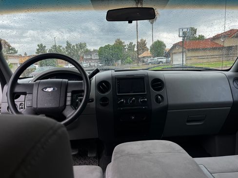 Used 2006 Ford F150 XL RWD image 4
