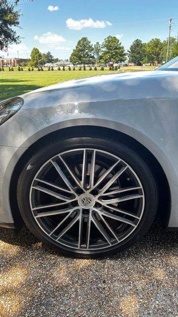 Used 2019 Porsche Panamera image 6