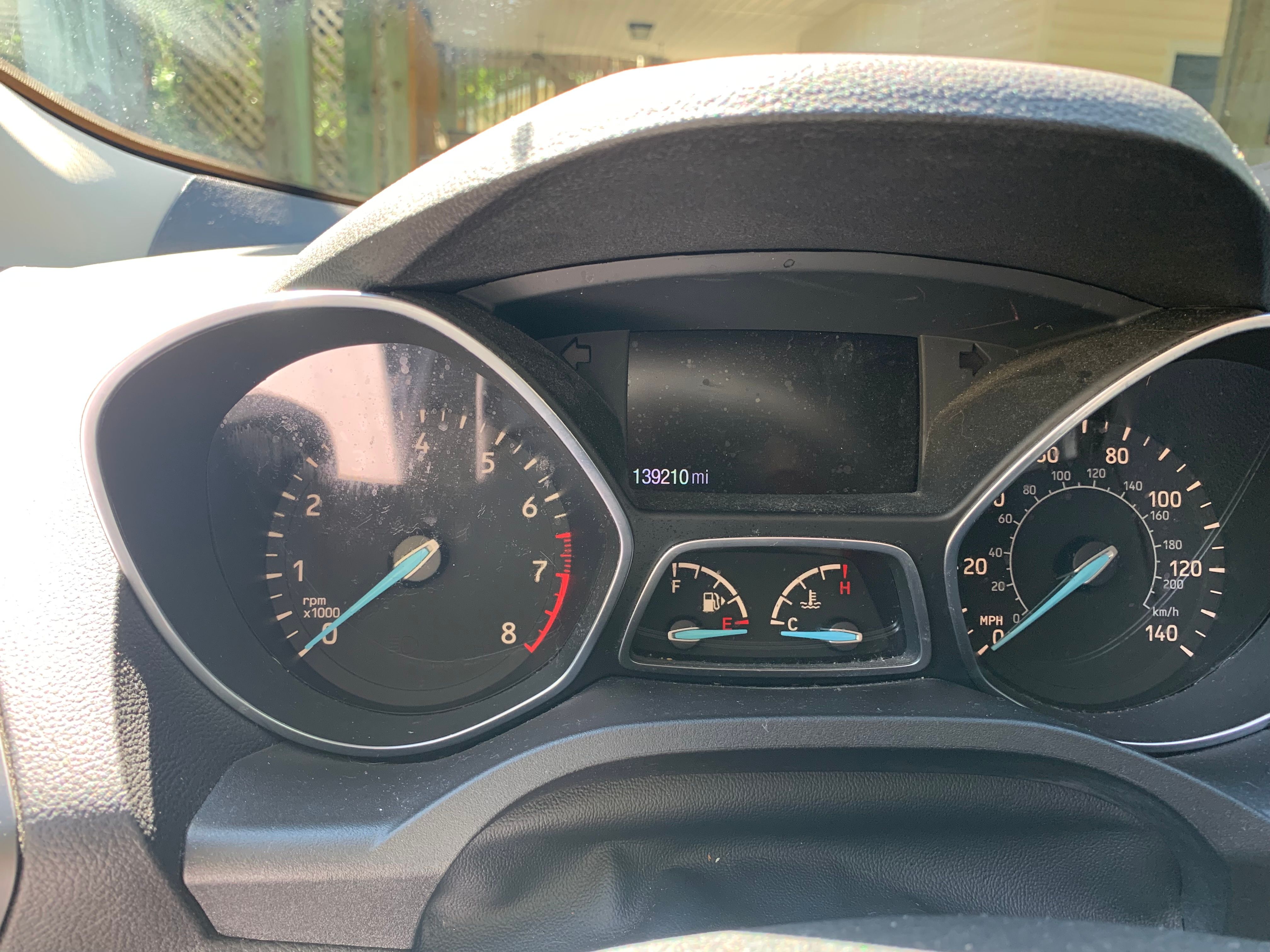 Used 2017 Ford Escape SE w/ Equipment Group 201A FWD image 10