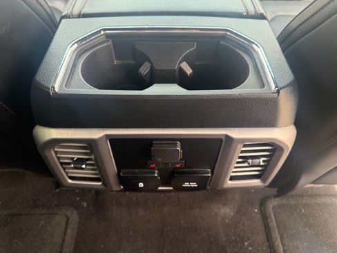 Used 2019 Ford F150 Platinum w/ Technology Package AWD/4WD image 23