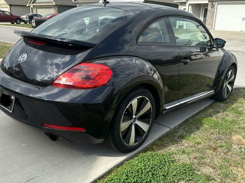 Used 2012 Volkswagen Beetle 2.0T image 9